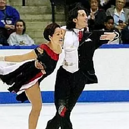 Aaron Lowe net worth