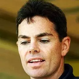Craig Lowndes net worth