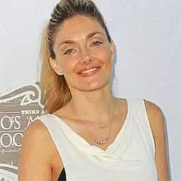 Waylynn Lucas net worth