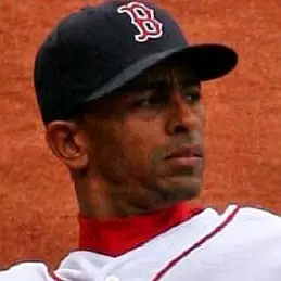 Julio Lugo net worth