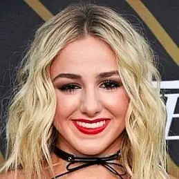 Chloe Lukasiak net worth