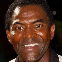 Carl Lumbly net worth