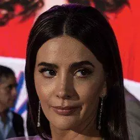 Andrea Luna net worth