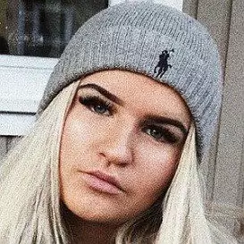 Mirabell Lundgren net worth