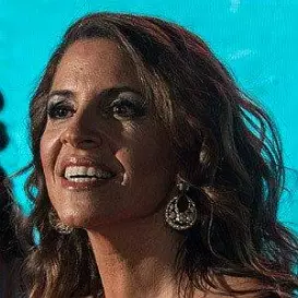 Monserrat Álvarez net worth