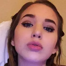 Makenzie Lyles net worth