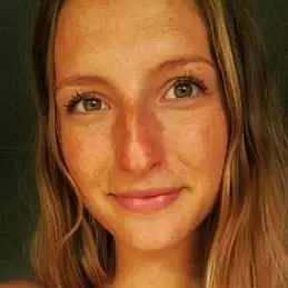 Maddie Lymburner net worth