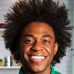 Lazarus Lynch net worth