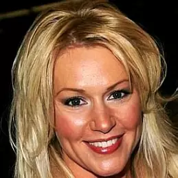 Beverly Lynne net worth