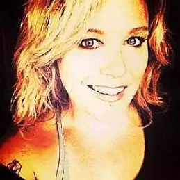 Renee Lyon net worth