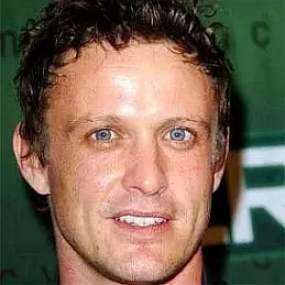 David Lyons net worth