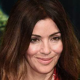 Sara MacDonald net worth