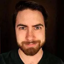 Joshua MacDougall net worth