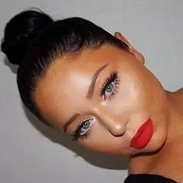 Amy Macedo net worth