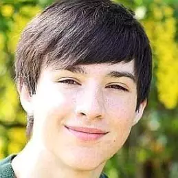 Collin MacKechnie net worth