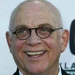 Gavin MacLeod net worth