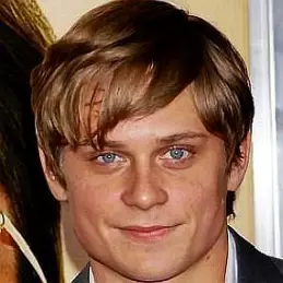 Billy Magnussen net worth