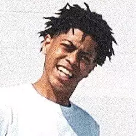 Sneekapeekkicks net worth