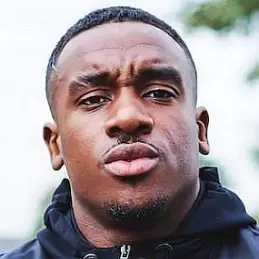Bugzy Malone net worth
