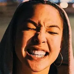 Tatiana Manaois net worth