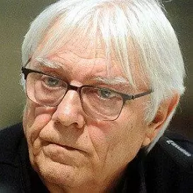 Milo Manara net worth