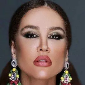 Mandana Mani net worth