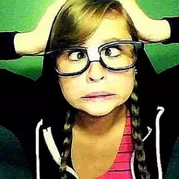 Ash Hardell net worth