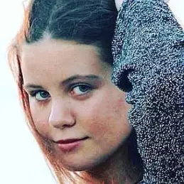 Alexandra MariaandAlexandra net worth