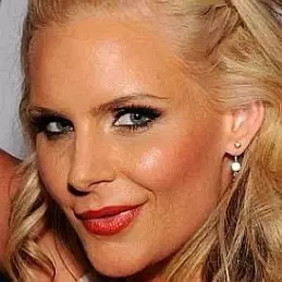 Phoenix Marie net worth