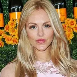 Shea Marie net worth