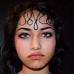 Joyce Marra net worth