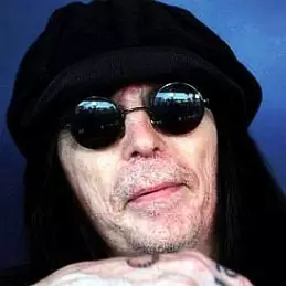 Mick Mars net worth