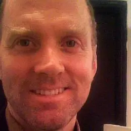 Alex Marshall net worth