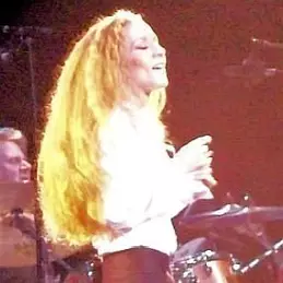 Amanda Marshall net worth