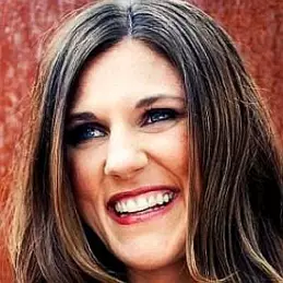 Amy Jo Martin net worth