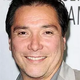 Benito Martinez net worth