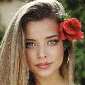 Marina Reche net worth