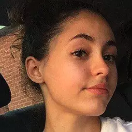 Maya Bouguenna net worth