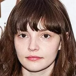 Lauren Mayberry net worth