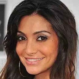 Courtney Laine Mazza net worth