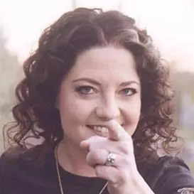 Ashley McBryde net worth