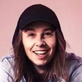 Luke McChesney net worth