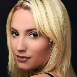 Molly McCook net worth