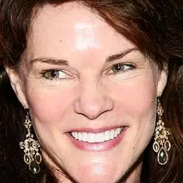 Carolyn McCormick net worth