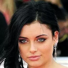 Shona McGarty net worth