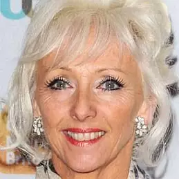Debbie McGee net worth