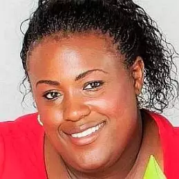 Mia McGhee net worth