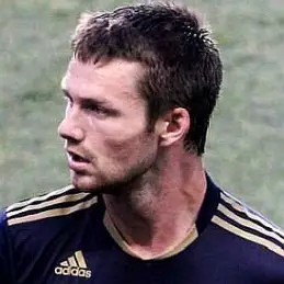 Jack McInerney net worth