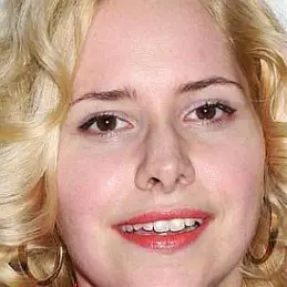 Nellie McKay net worth