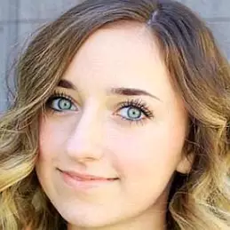 Bailey McKnight net worth